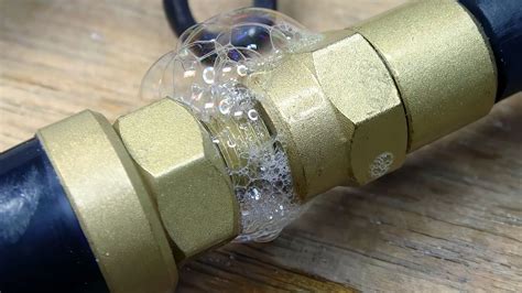 LeakCheck .